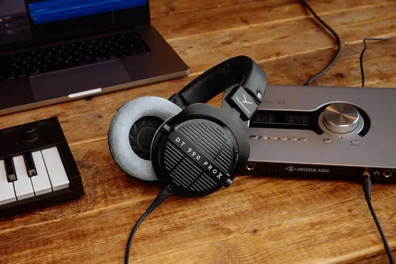 Beyerdynamic DT 990 PRO X 監聽耳機